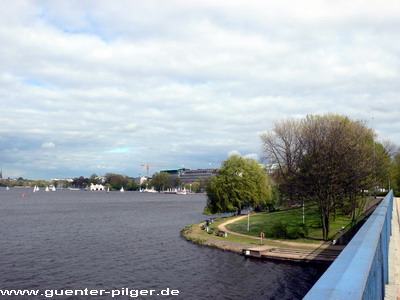 Blick von der Kennedybrücke