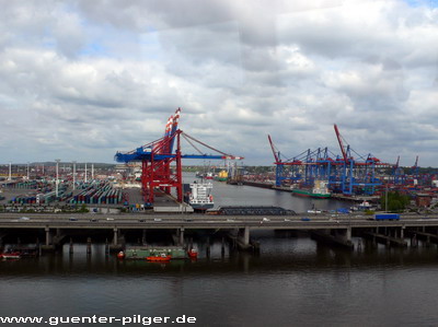 Blick von der Köhlbrandbrücke