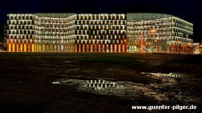 Medienhafen Düsseldorf - Capricorn-Haus