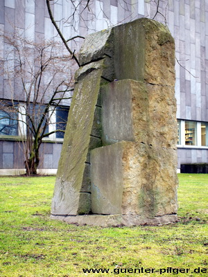 Ulrich Rückriem (*1938): "Treppe"(1982)