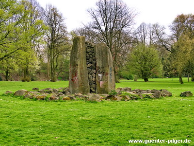 Skulptur von Oveis Saheb Djawaher im Kaiser-Wilhelmpark