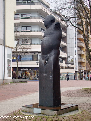 Waldemar Otto (*1929): "Großer Sockeltorso XX" (1985-1987)