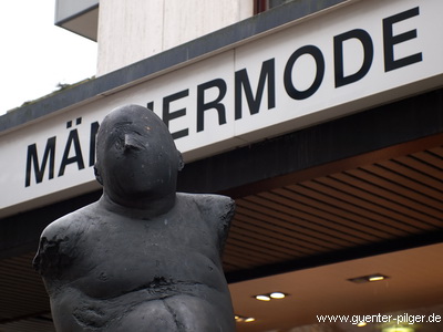 Waldemar Otto (*1929): "Großer Sockeltorso XX" (1985-1987)