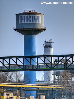 Wassertürme Hüttenwerk Krupp Mannesmann (HKM) in Duisburg-Hüttenheim