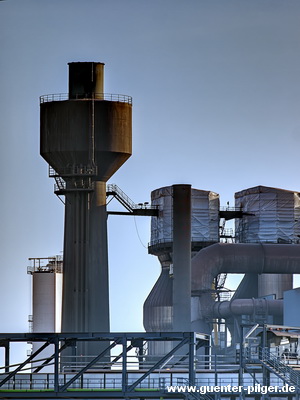 Wassertürme Hüttenwerk Krupp Mannesmann (HKM) in Duisburg-Hüttenheim