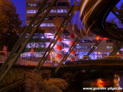 Wuppertaler Schwebebahn - Döppersberg