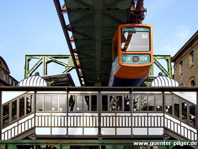 Wuppertaler Schwebebahn - Landgericht