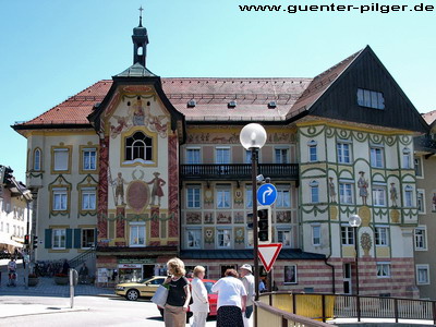 Beginn der Marktstraße an der Isarbrücke