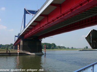 Friedrich-Ebert-Brücke in Duisburg