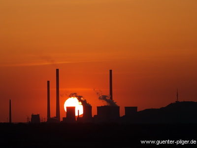Sonnenuntergang am Kraftwerk Gelsenkírchen-Scholven