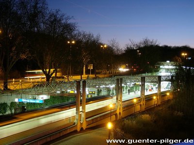 Ubahn Gruga bei Nacht