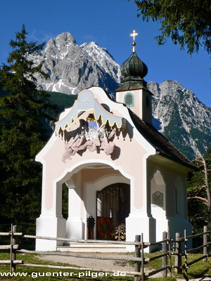Kapelle am Lautersee mit Wetterstein