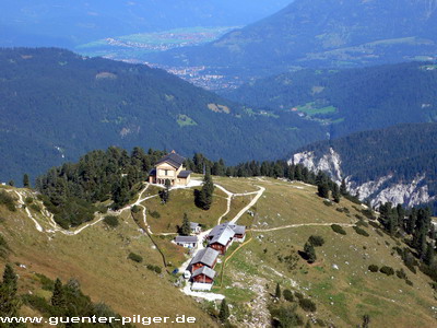 Blick vom Aufstiegsweg auf den Schachen