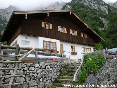 Mittenwalder Hütte, 1519m