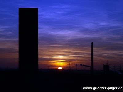 Sonnenuntergang auf der Schurenbachhalde in Essen