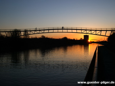 Sonnenuntergang in Oberhausen-Ripshorst