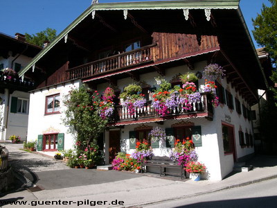 Geschmücktes Haus